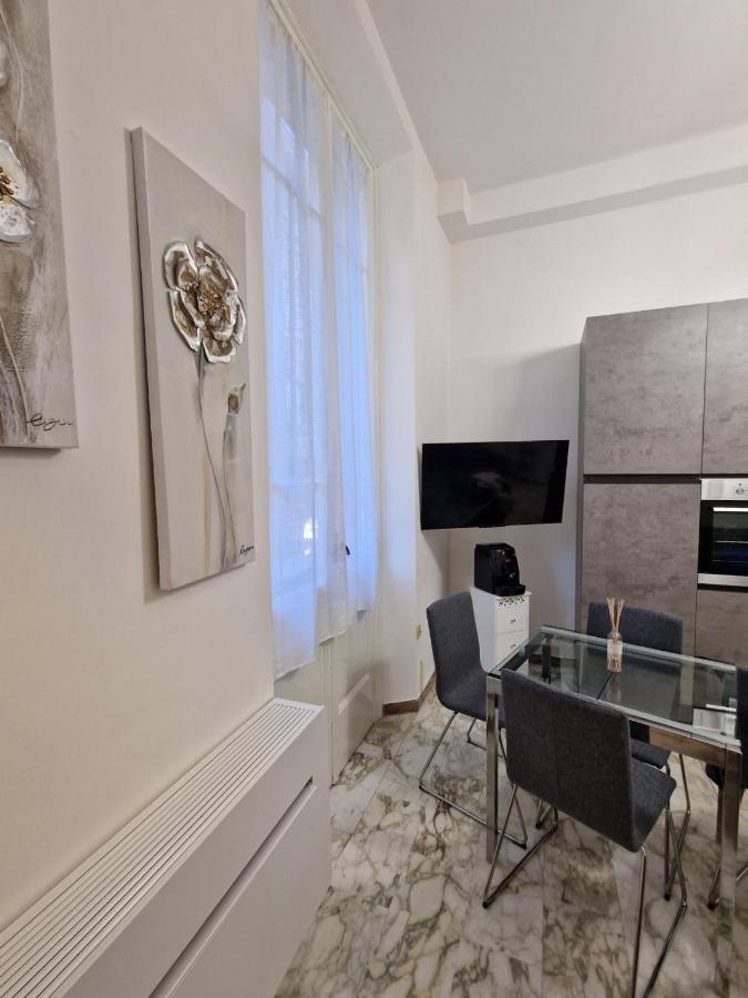 In Pieno Centro Storico Antico Quadrilatero Apartment โบโลญญา ภายนอก รูปภาพ